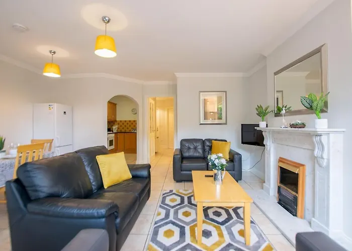 Appartamento 36 - Superb 2 Bed Apartment, Sleeps 6 Galway
