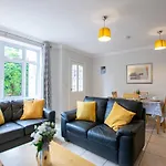 Apartamento 36 - Superb 2br - Sleeps 6 *